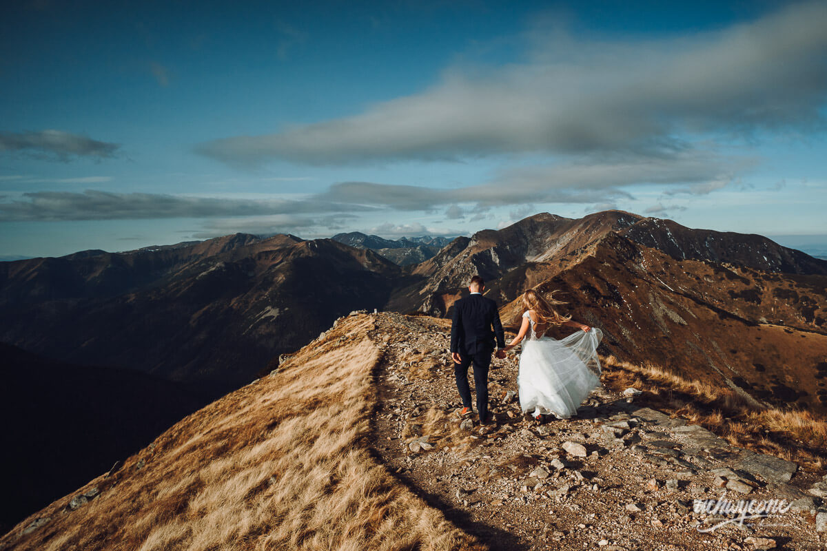 Jesienna sesja ślubna w Tatrach