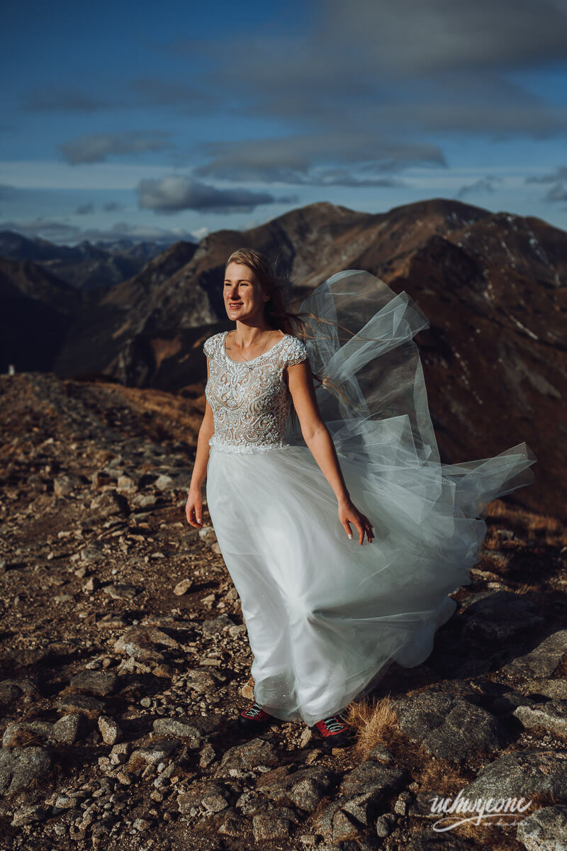 Jesienna sesja ślubna w Tatrach